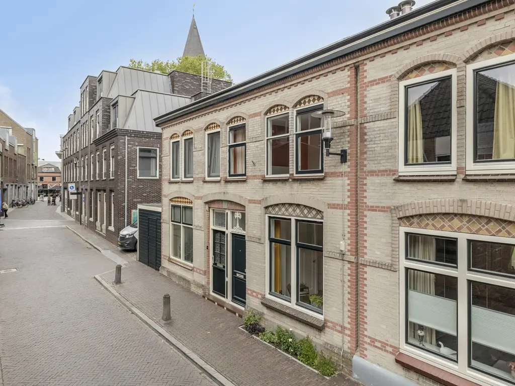 Hogewoerd 7, WOERDEN