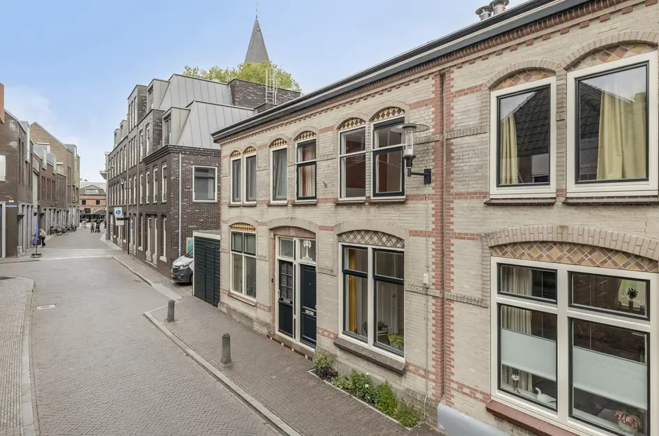 Hogewoerd 7