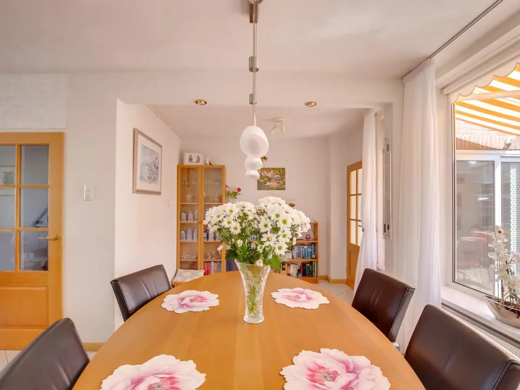 Prinses Beatrixstraat 27, ZEGVELD