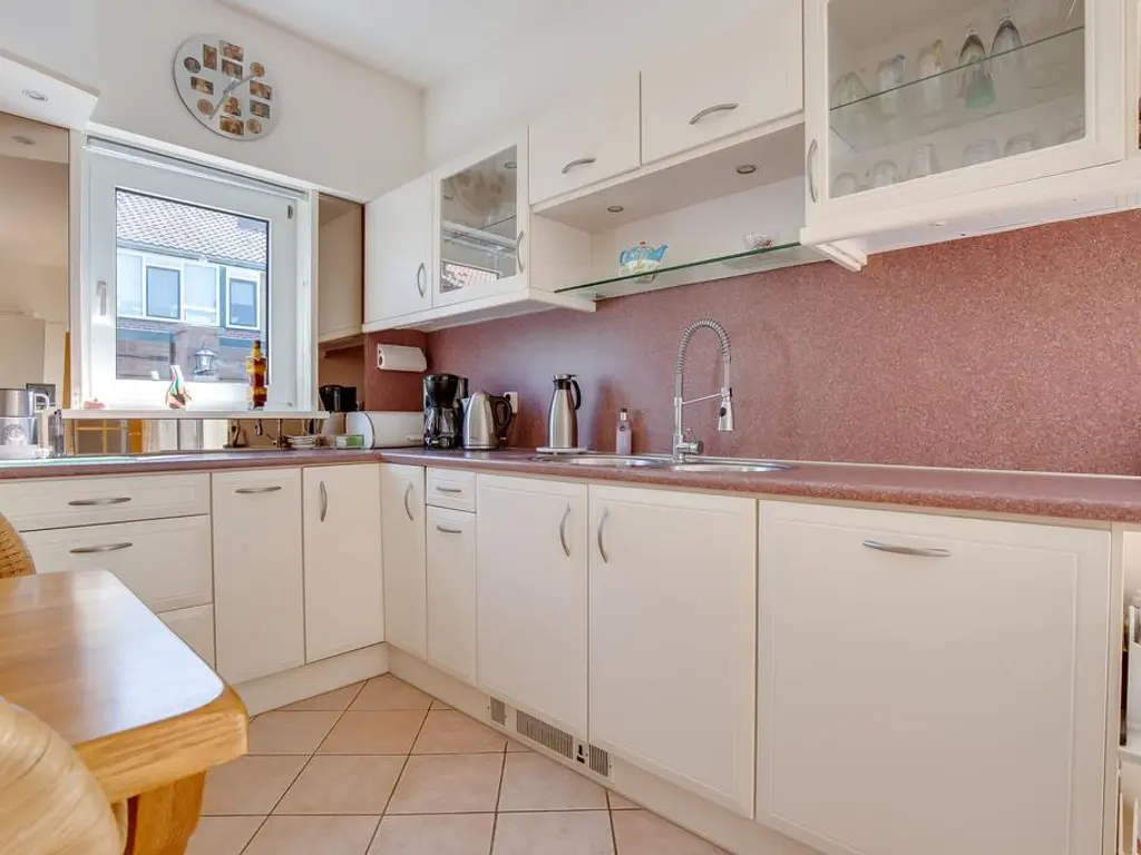 Prinses Beatrixstraat 27, ZEGVELD