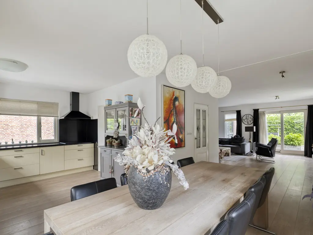Schokker 7, WOERDEN