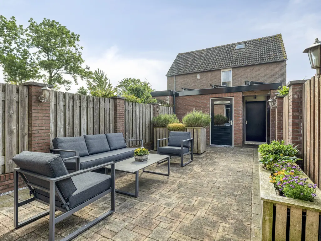 Eikenlaan 79, ZEGVELD