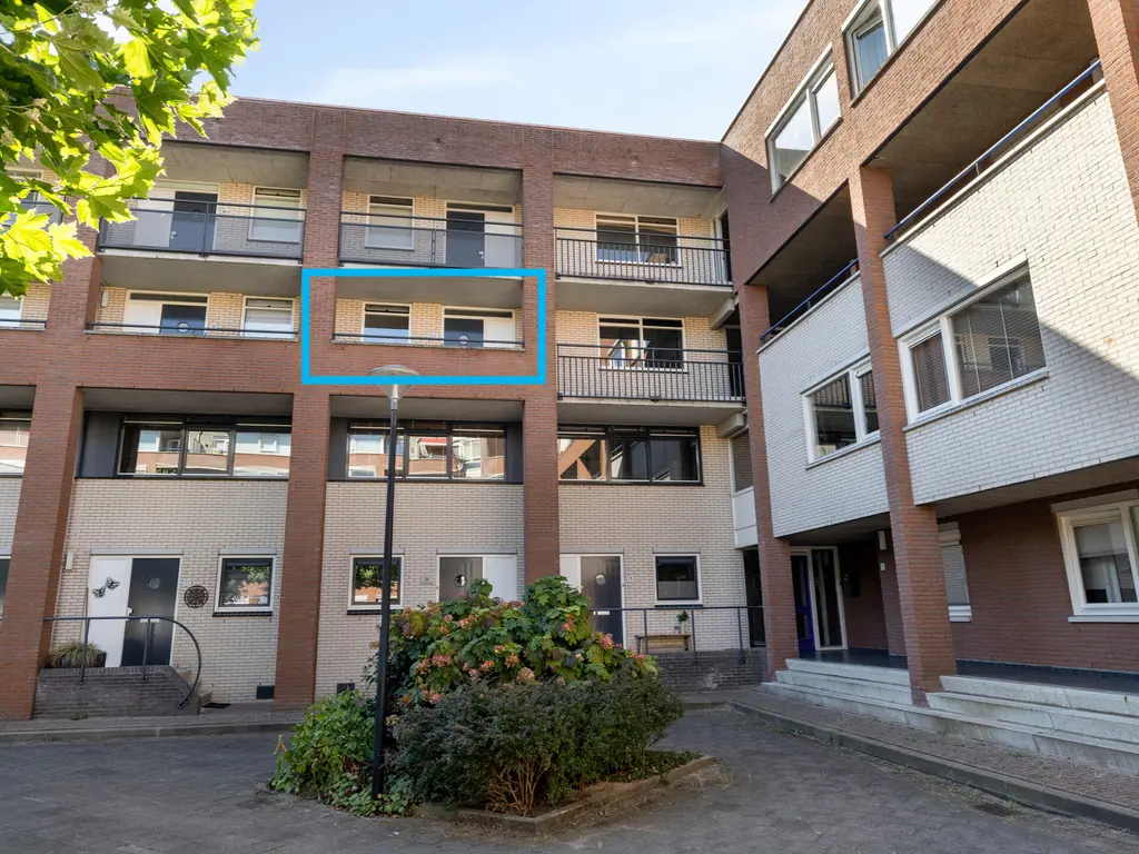 Terschellingkade 60, WOERDEN