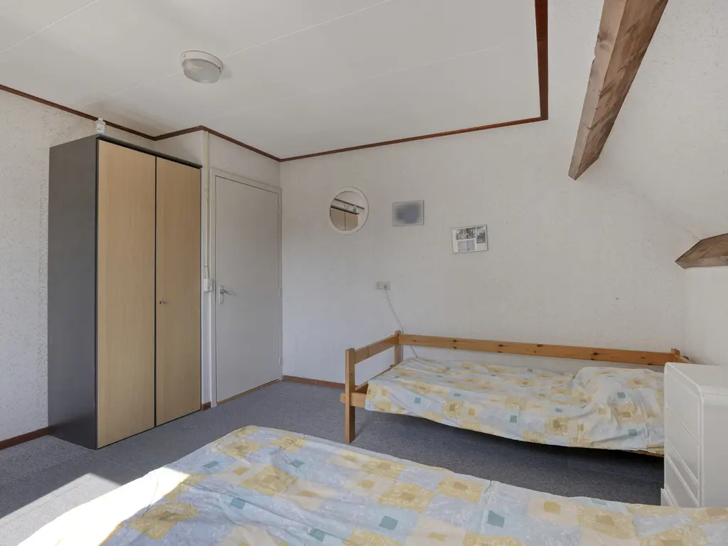 Hoofdweg 102, ZEGVELD