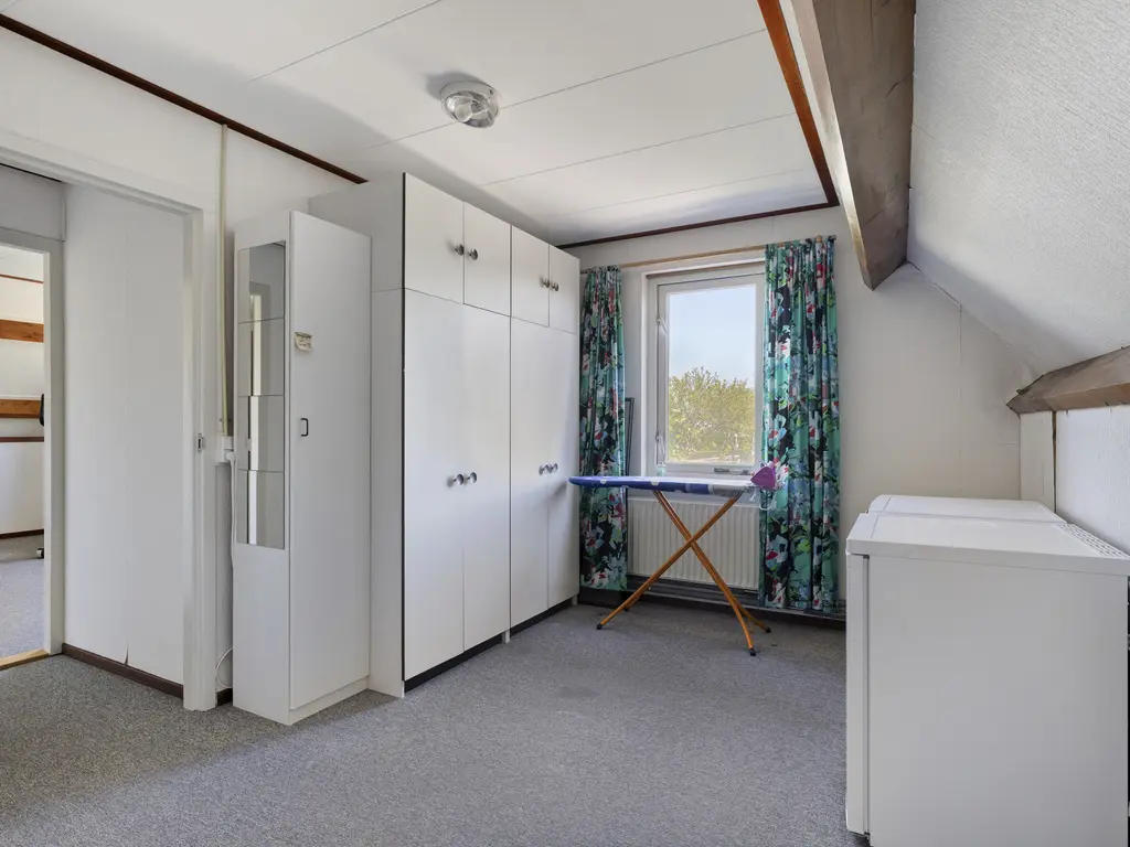 Hoofdweg 102, ZEGVELD