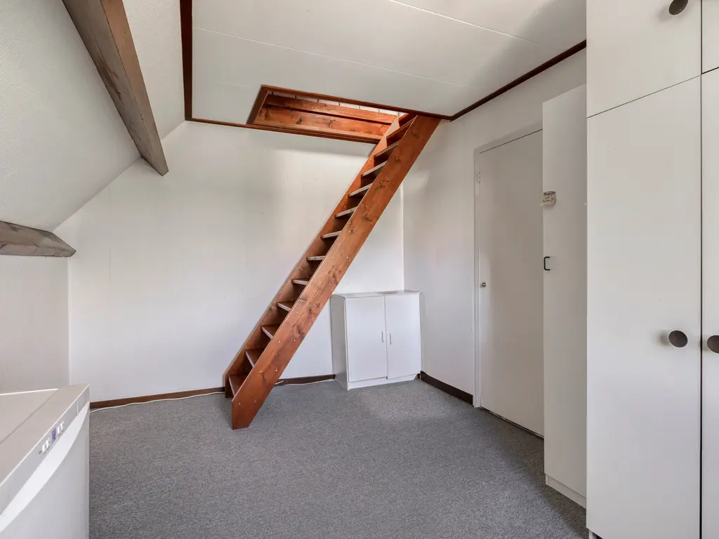 Hoofdweg 102, ZEGVELD