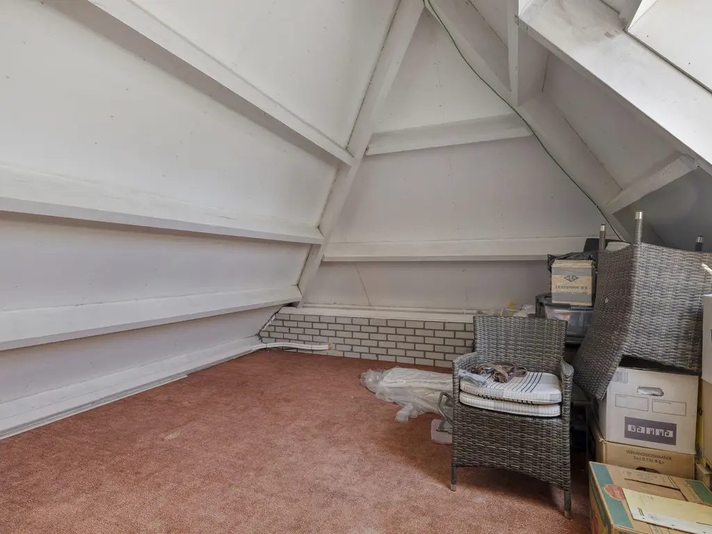 Hoofdweg 102, ZEGVELD