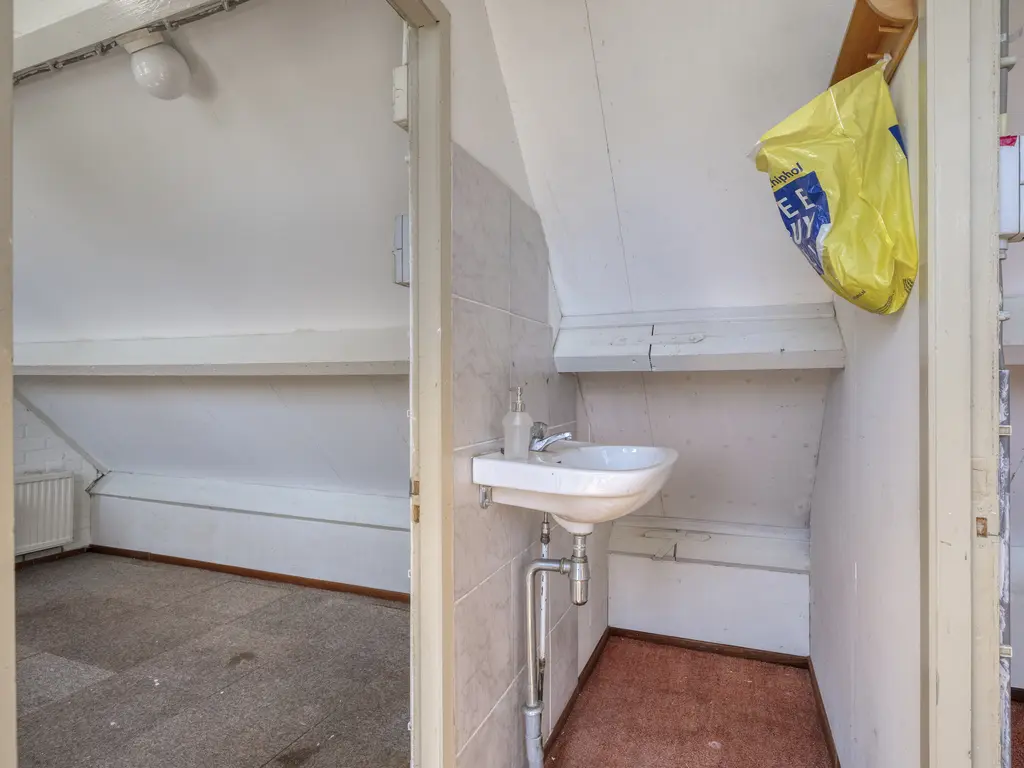 Hoofdweg 102, ZEGVELD