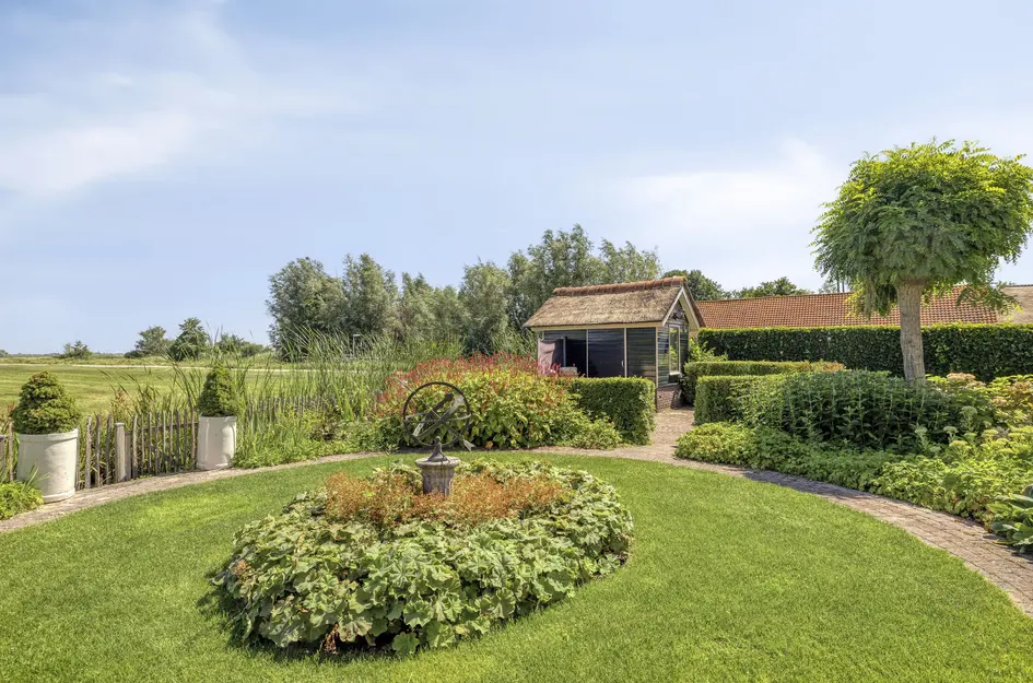 Hoofdweg 102