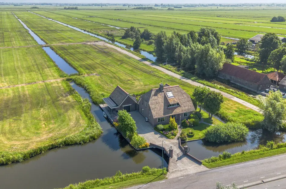 Hoofdweg 102