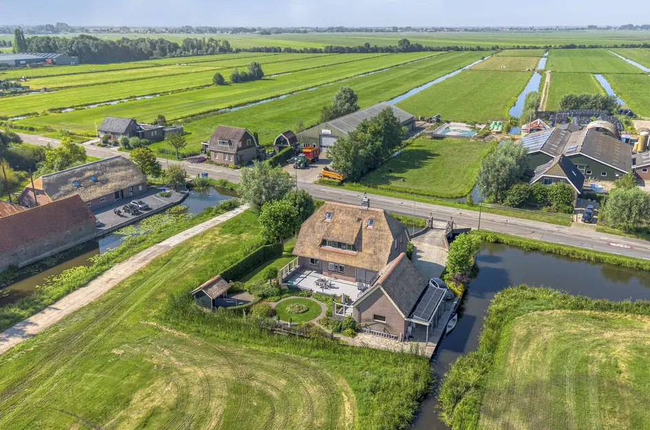 Hoofdweg 102