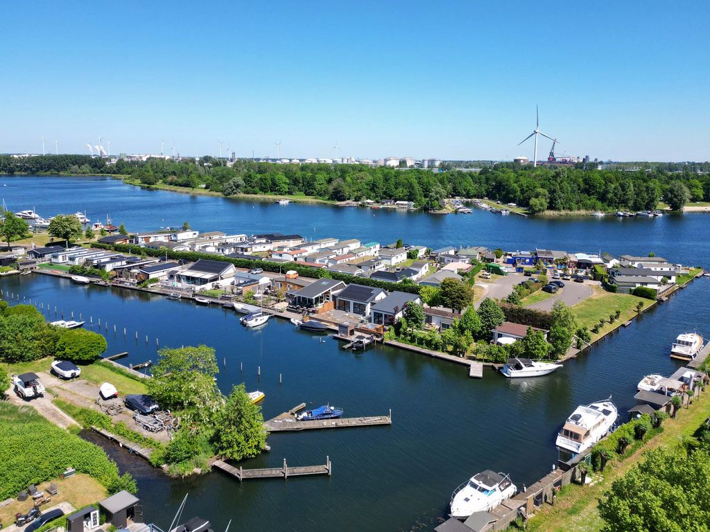 Veerweg 70, BRIELLE