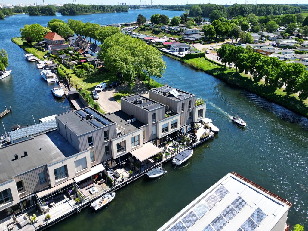 Veerweg 70, BRIELLE