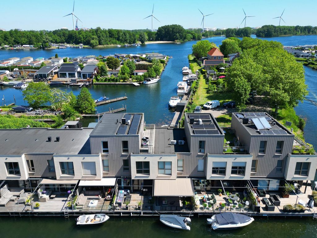 Veerweg 70, BRIELLE