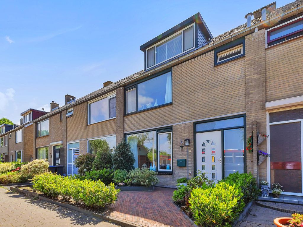 Bloemendaele 17, HEENVLIET