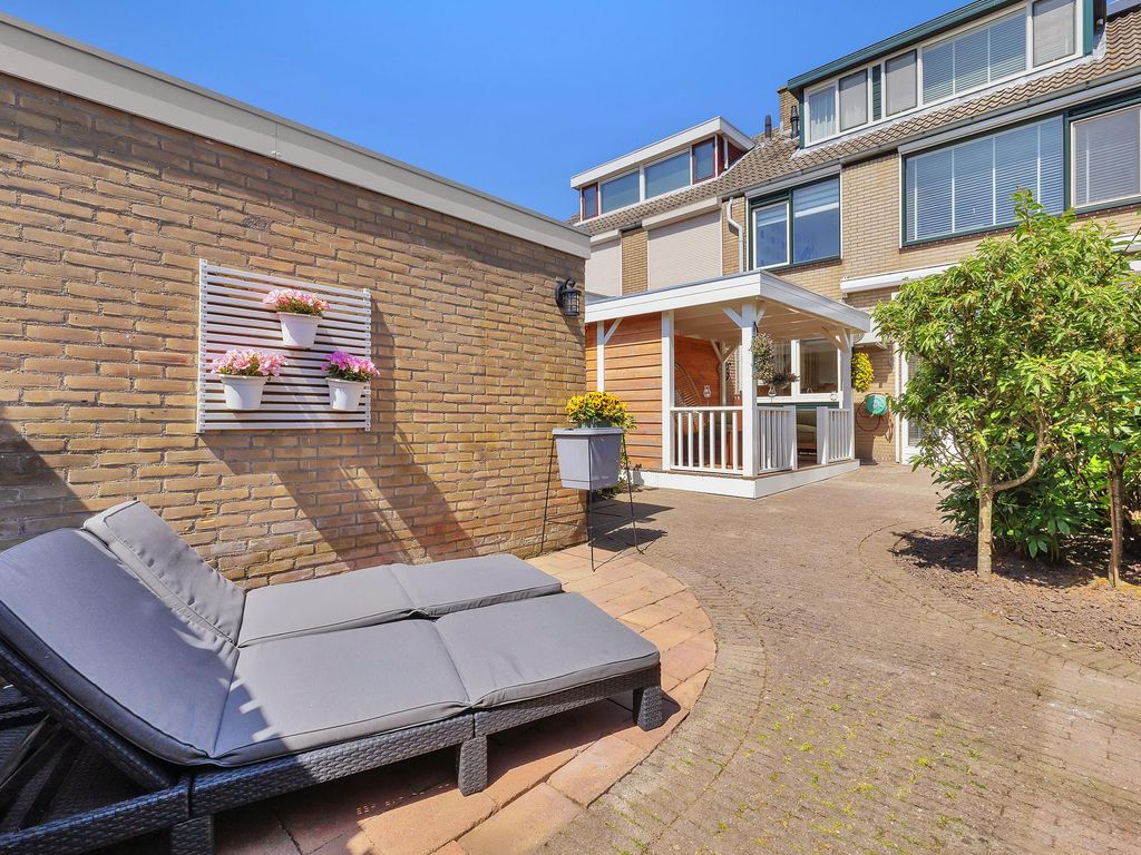Bloemendaele 17, HEENVLIET