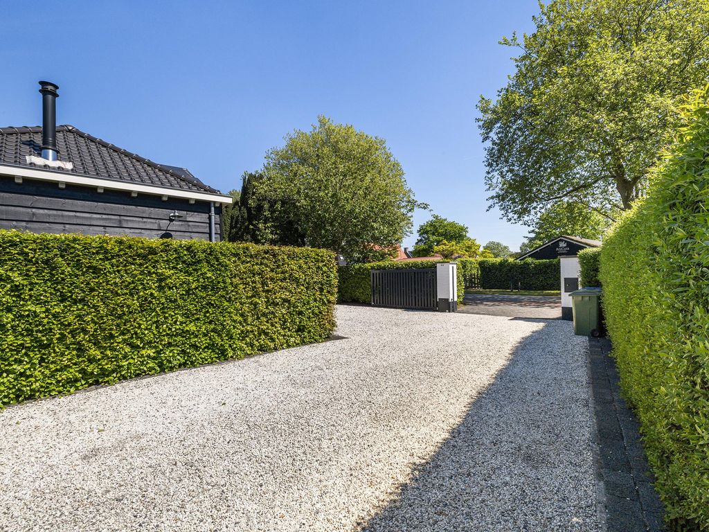 Heveringseweg 64, OOSTVOORNE