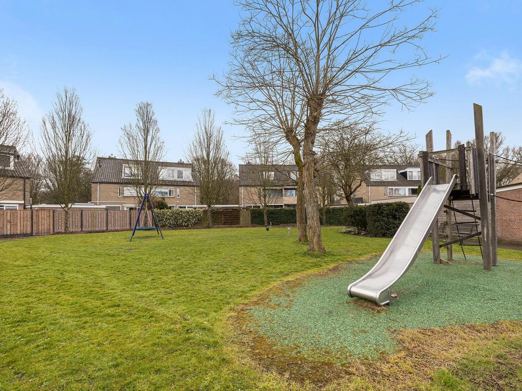 Rivierenlaan 8, ROZENBURG