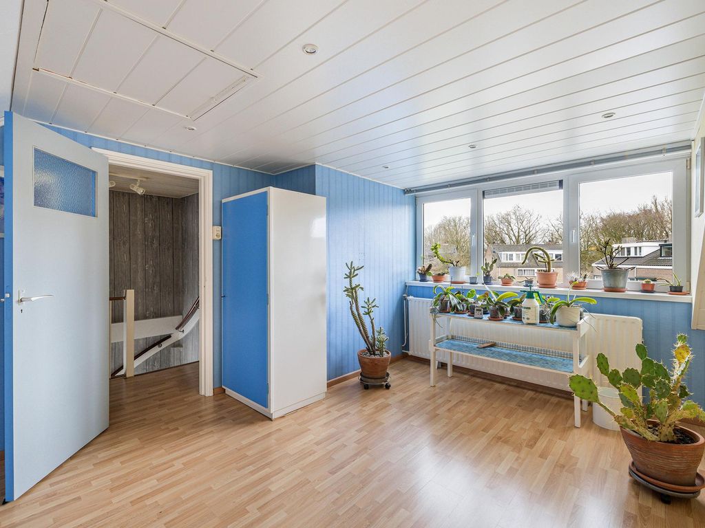 Rivierenlaan 8, ROZENBURG