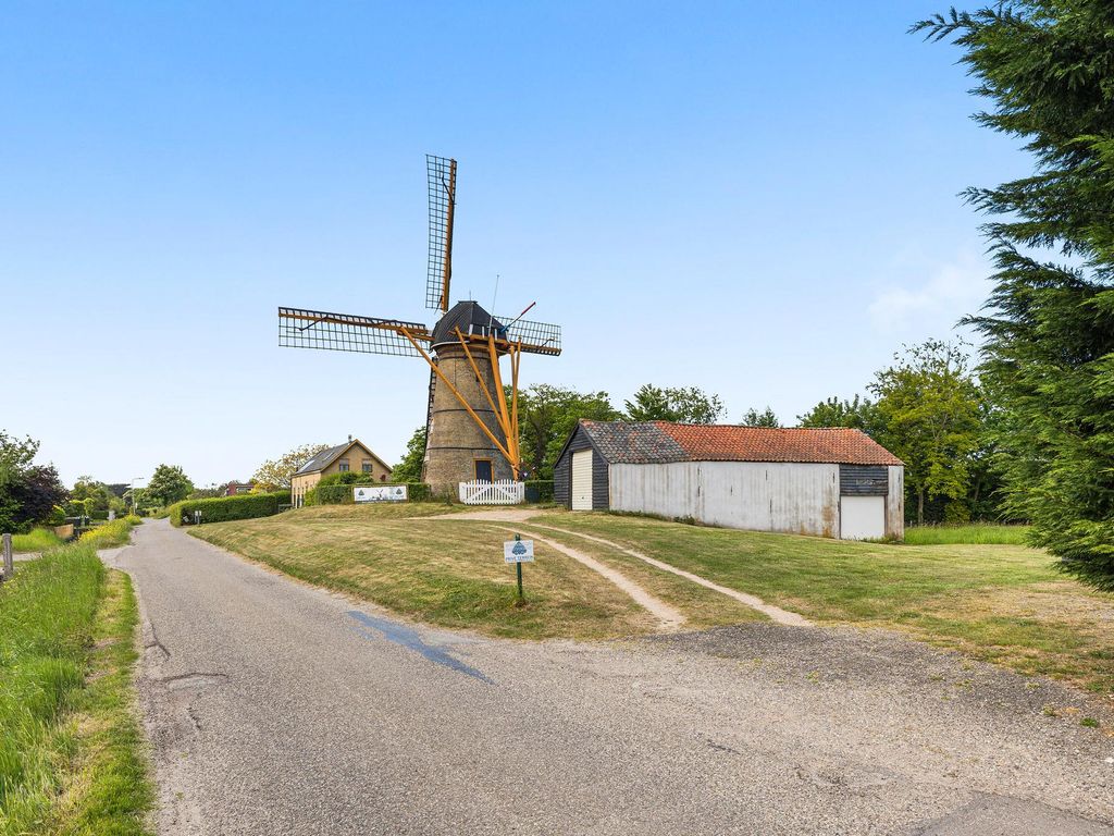 Molendijk 21, OOSTVOORNE