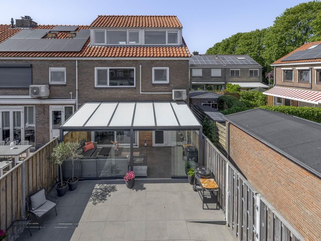 Alexander Verhuellstraat 83, BRIELLE
