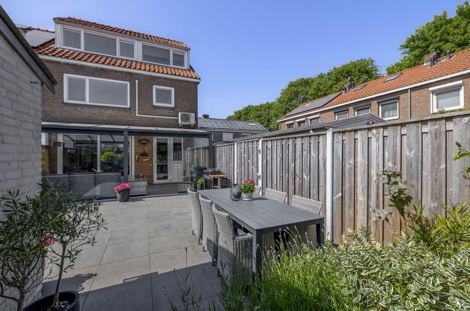 Alexander Verhuellstraat 83