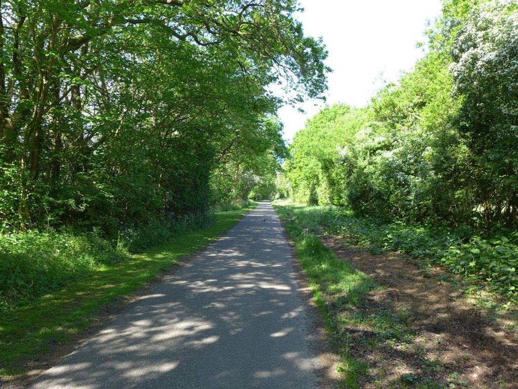 Lijsterbeslaan 10, OOSTVOORNE