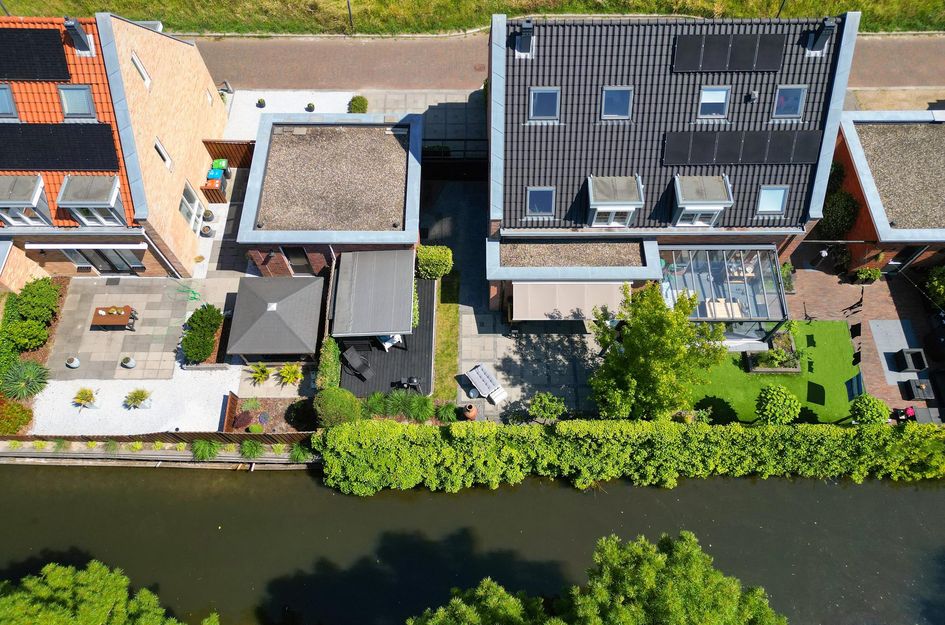 Staaldiep 4