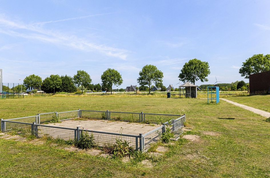 Staaldiep 4