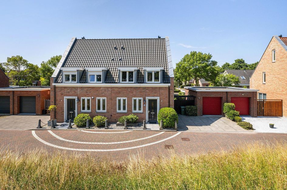 Staaldiep 4