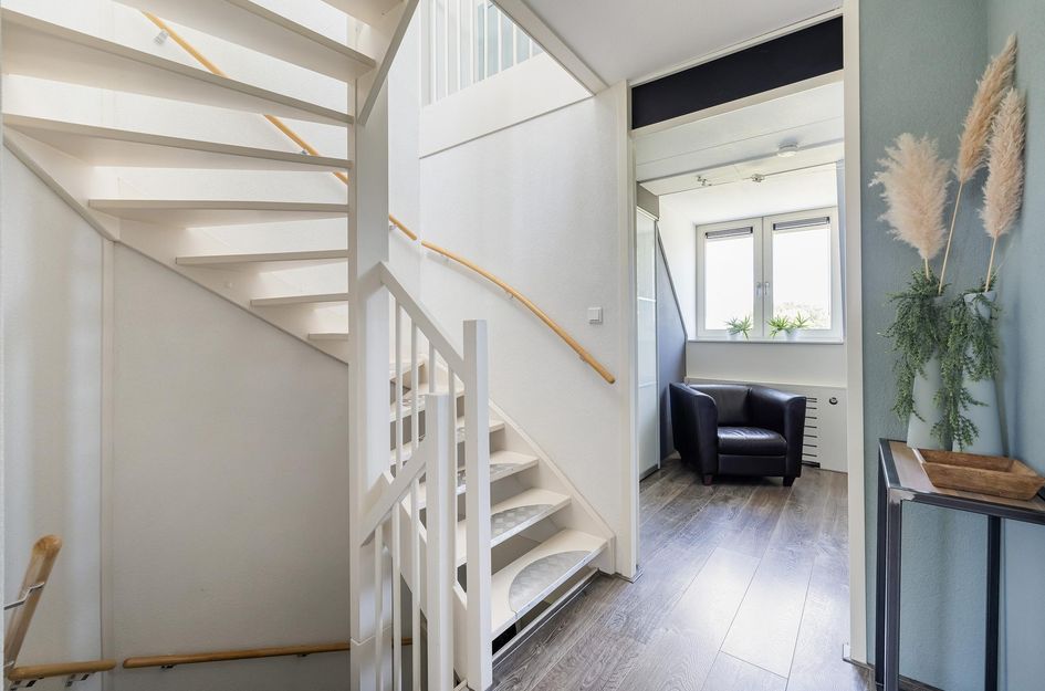 Staaldiep 4