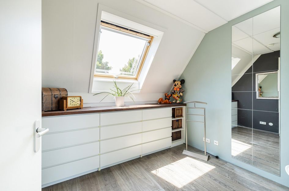 Staaldiep 4