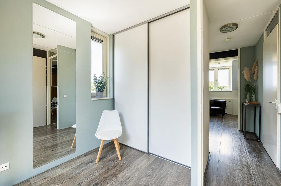 Staaldiep 4