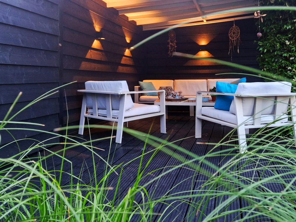 Staaldiep 4, Brielle