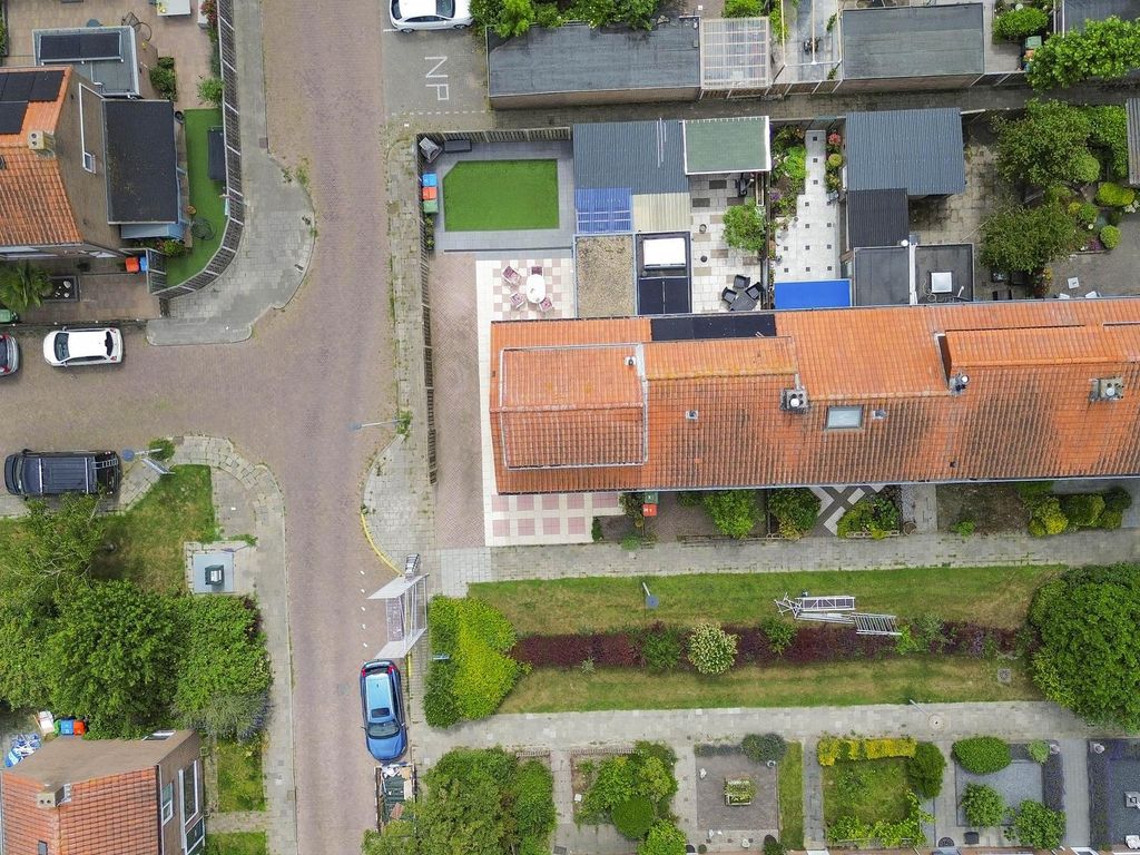 Beatrixplein 1, Zwartewaal
