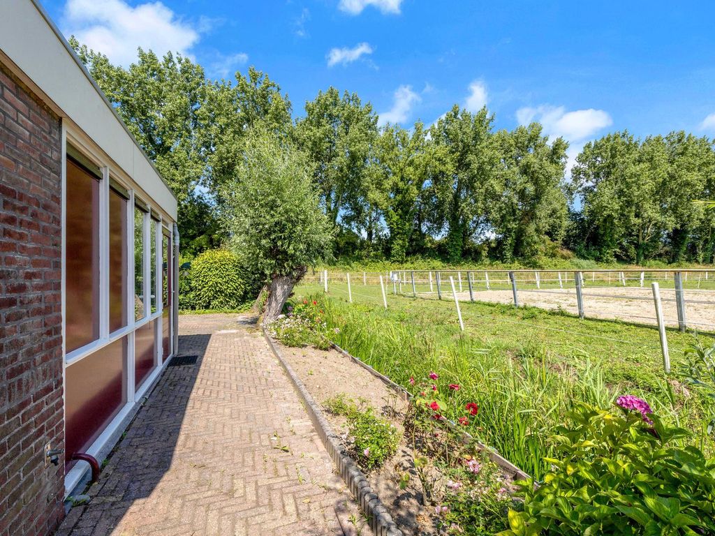 Dorpsdijk 69, Vierpolders