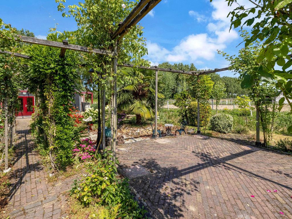 Dorpsdijk 69, Vierpolders