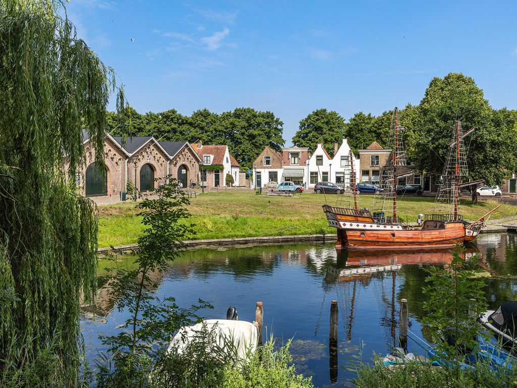 Maarland Noordzijde 98, Brielle