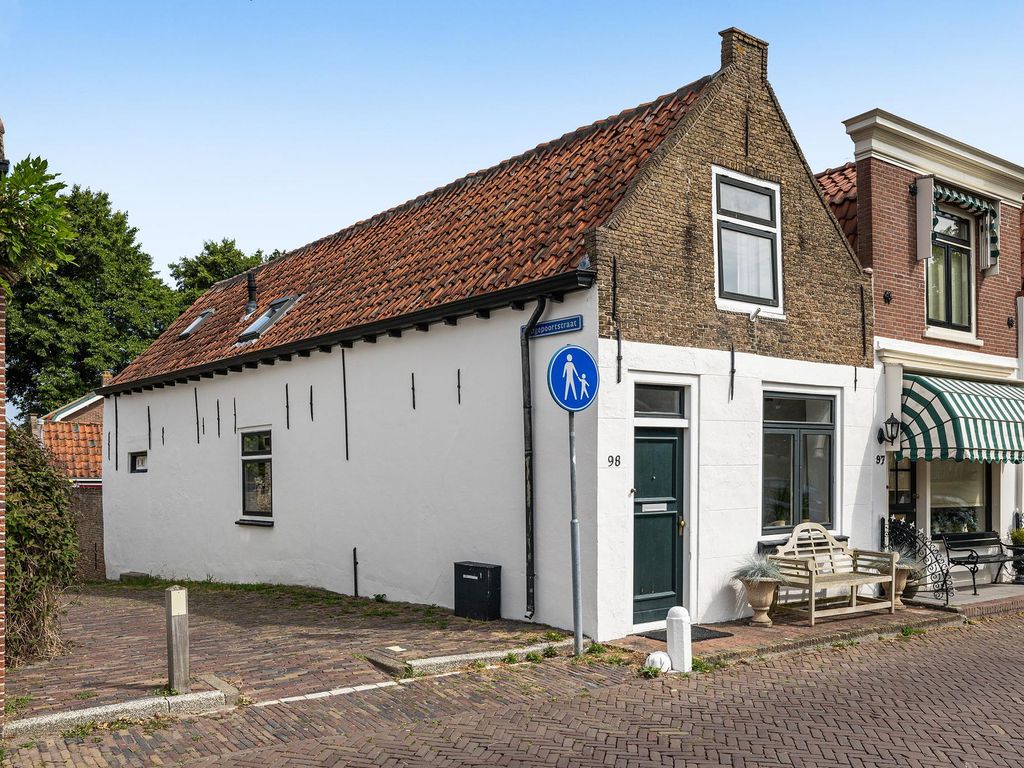 Maarland Noordzijde 98, Brielle