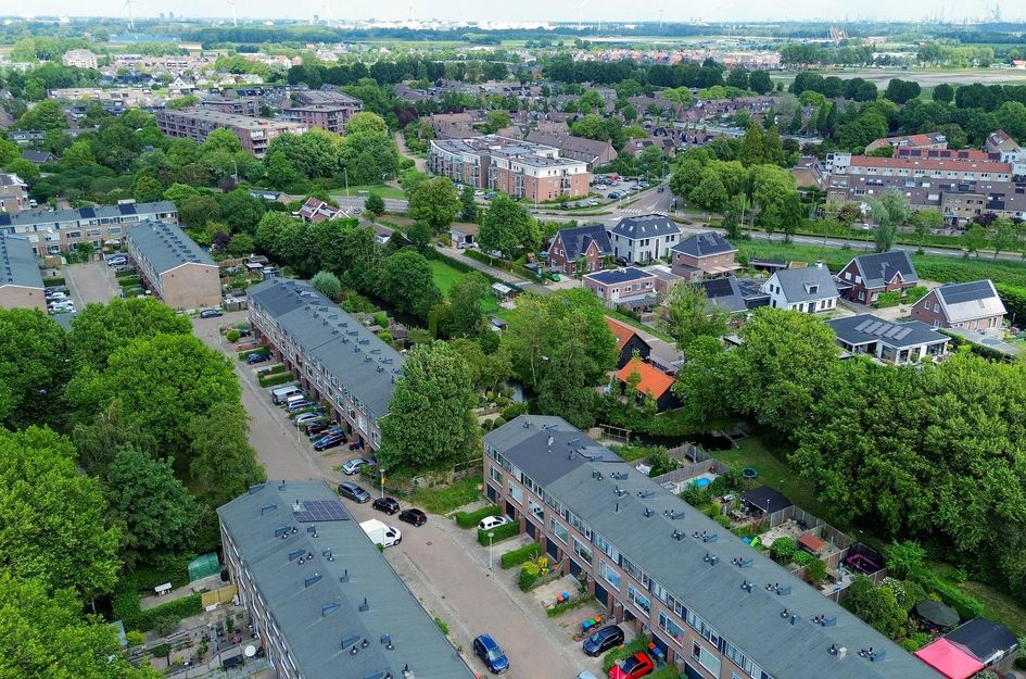 Brigantijn 100