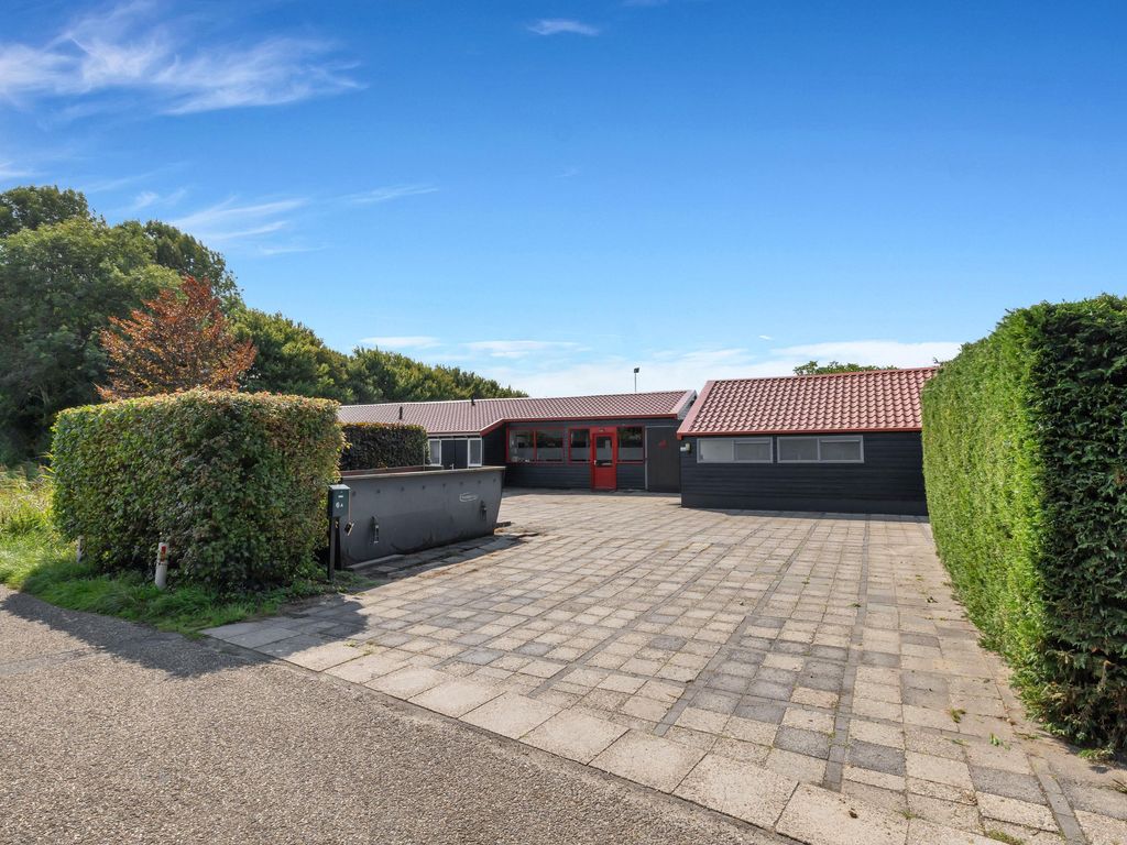 Hoefweg 6, Oostvoorne