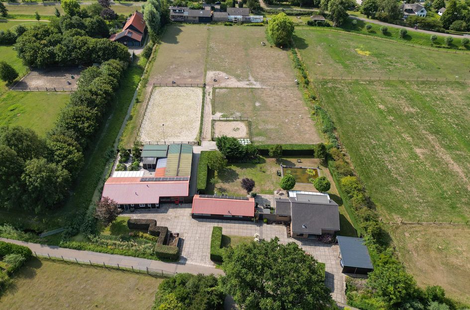 Hoefweg 6