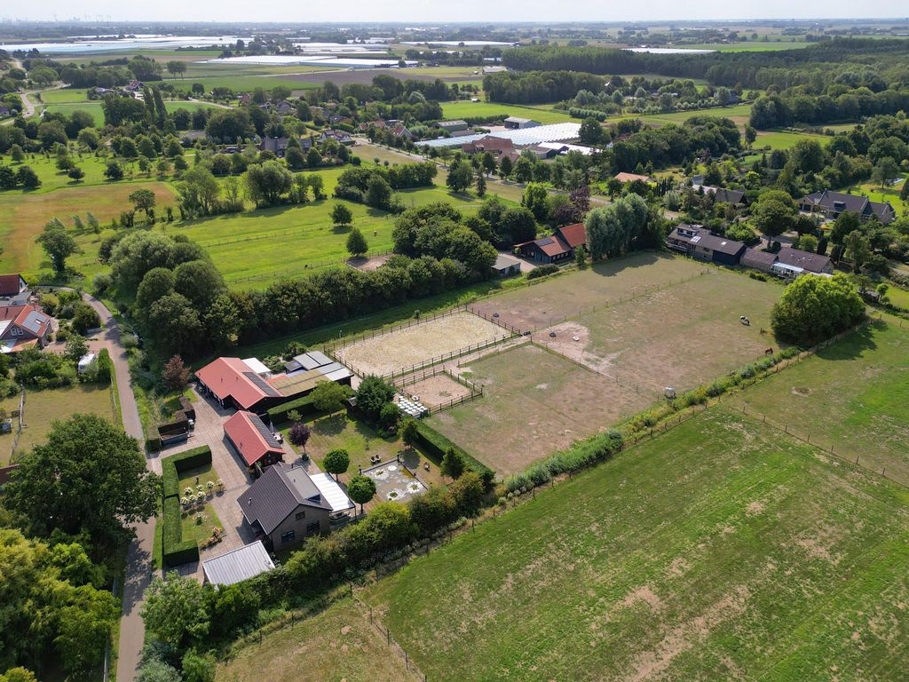 Hoefweg 6, Oostvoorne