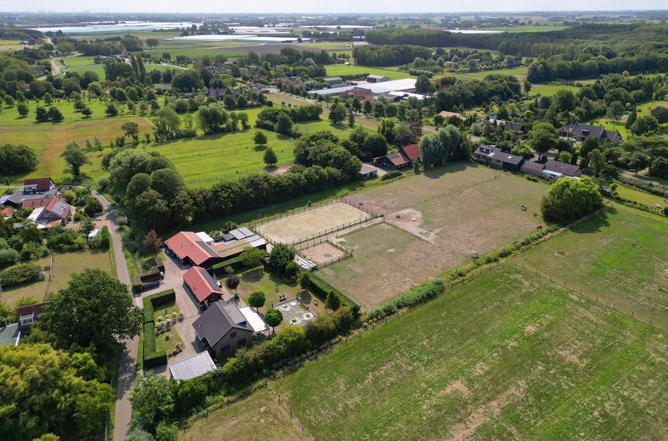 Hoefweg 6