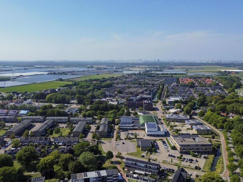 Schokker 16, Brielle