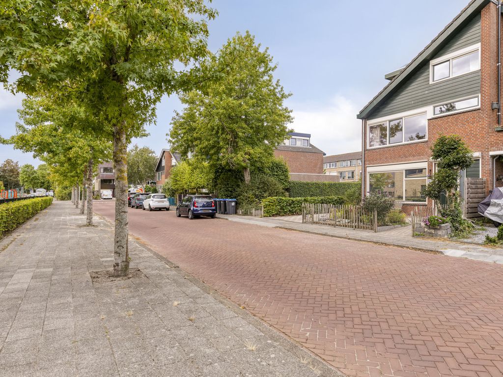 H W Croeslaan 12, Vierpolders