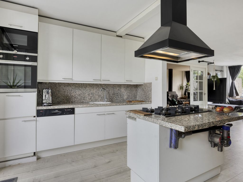 Frank van Borselenstraat 35, BRIELLE