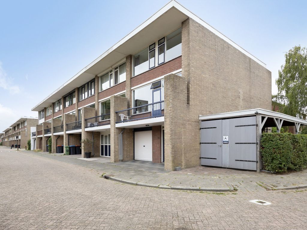 Frank van Borselenstraat 35, BRIELLE