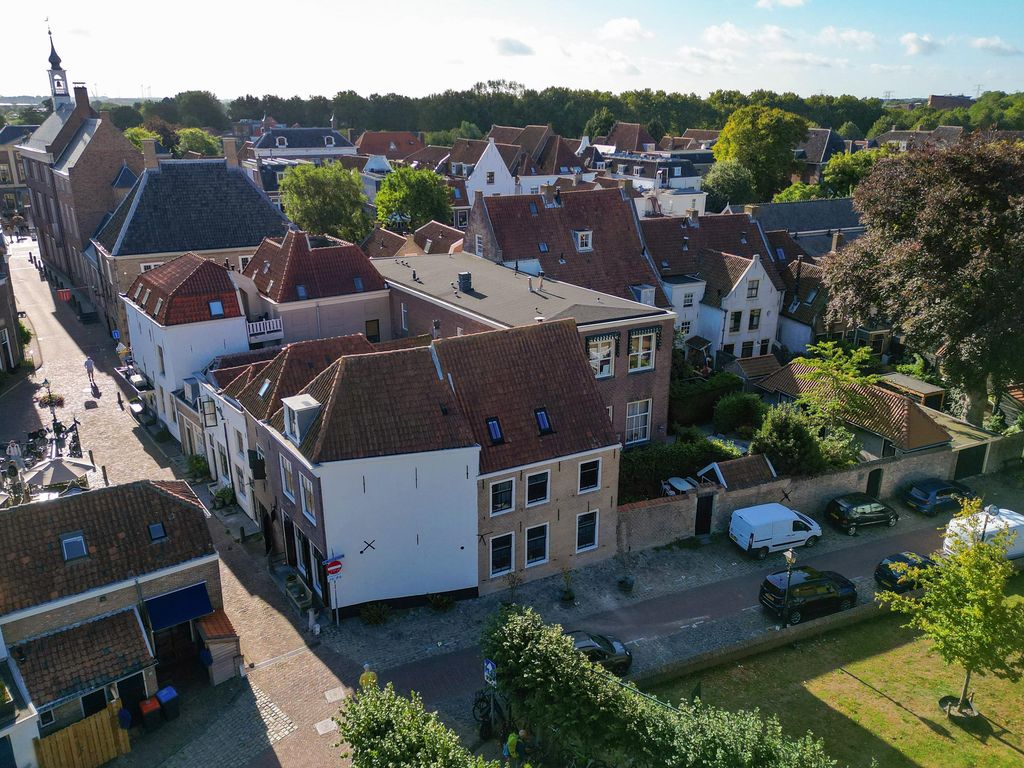 Wellerondom 5, Brielle