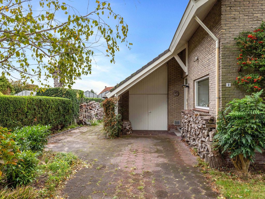 Meeuwenlaan 9, Oostvoorne